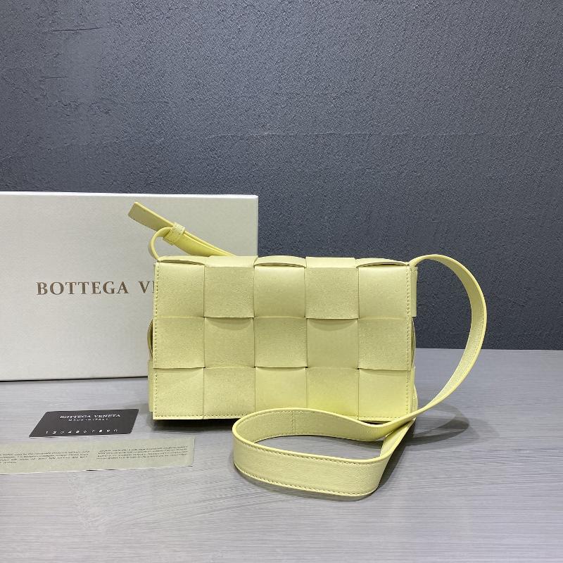 Bottega Veneta Handbags 578004 Sheepskin Light Yellow